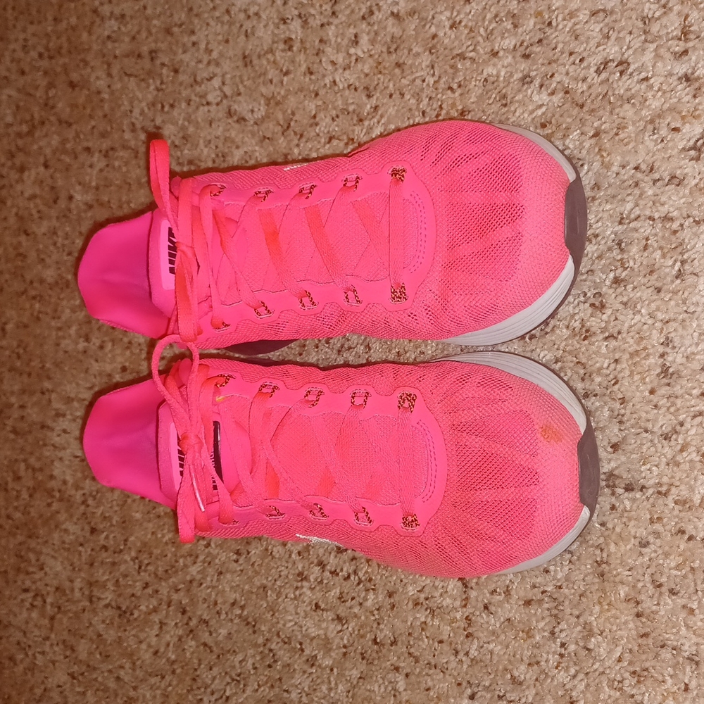 Women's running shoes